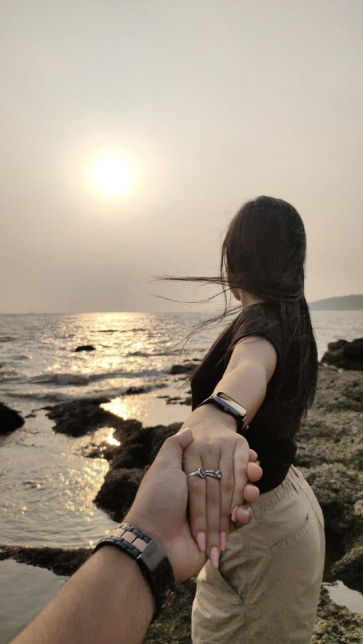ÁNH NHÌN DỐI TRÁ