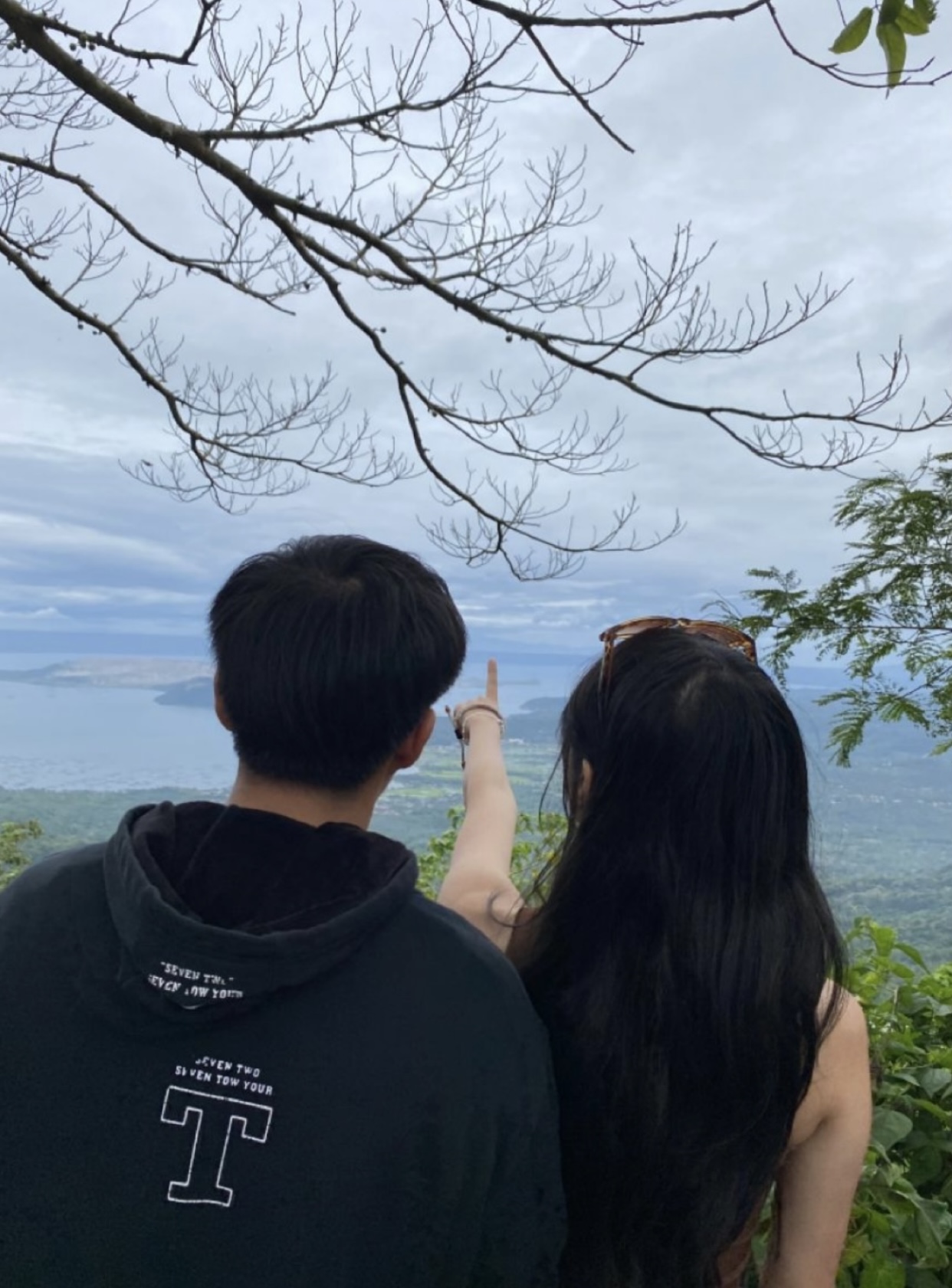 ĐỔI CHỒNG