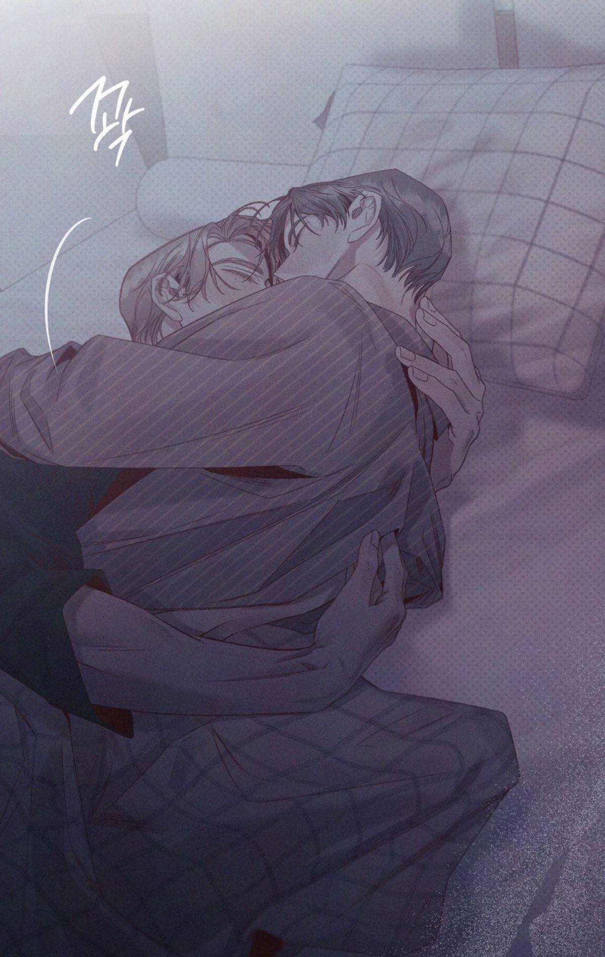 TRONG VÒNG TAY QUỶ