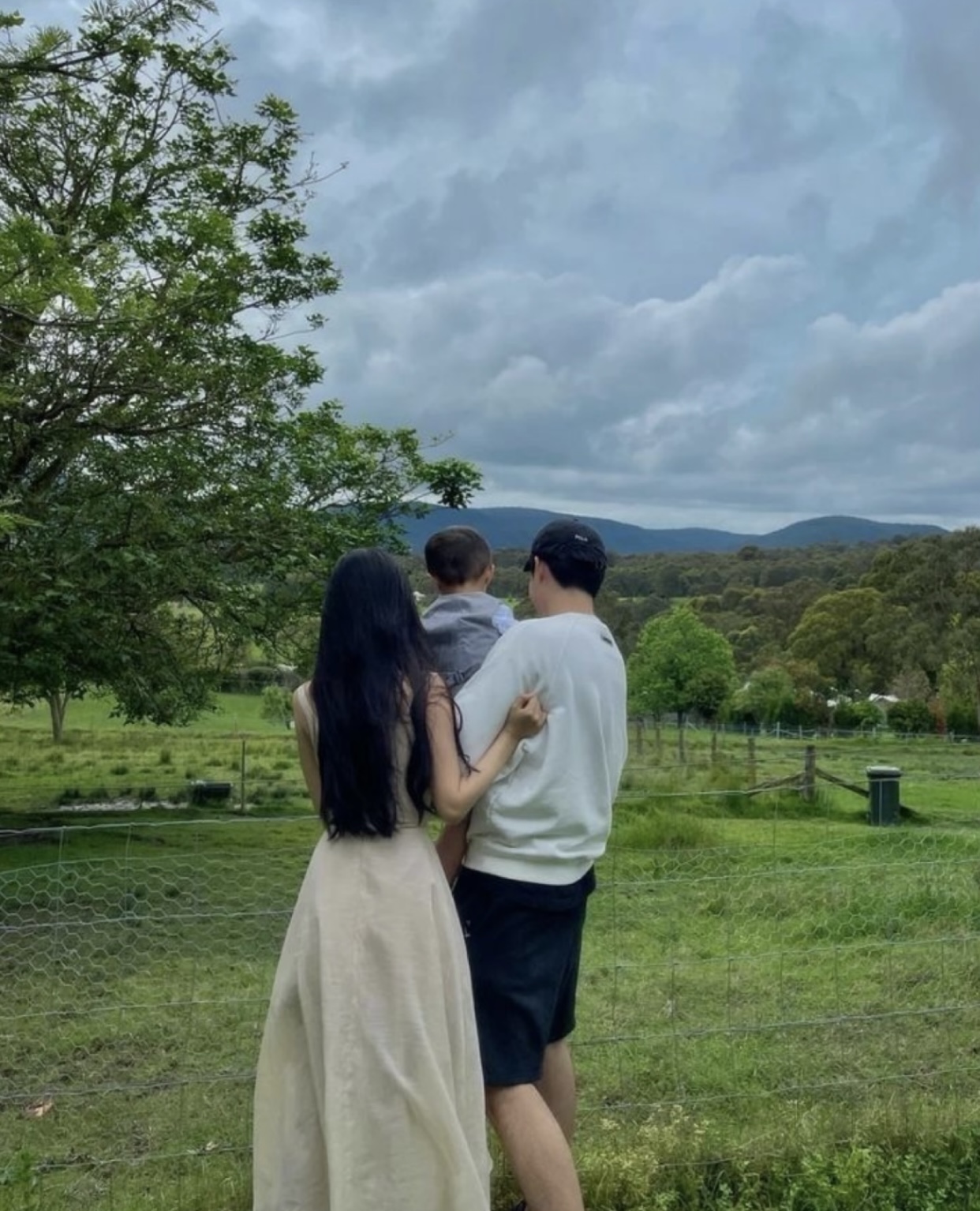 BỨC ẢNH BÍ MẬT