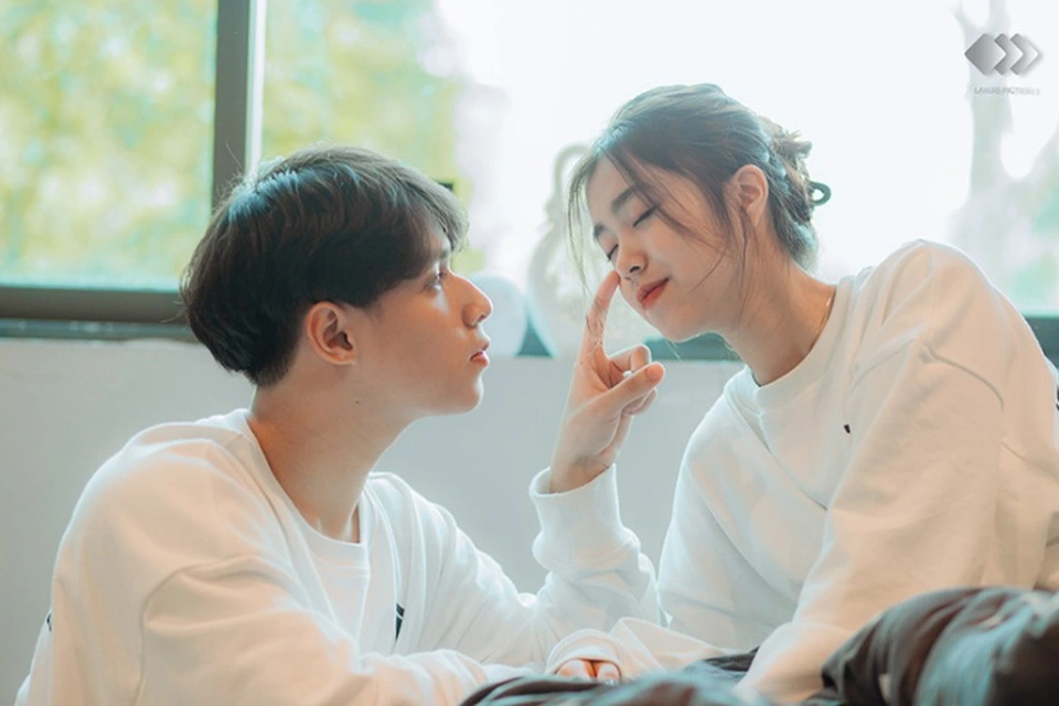 Đuôi Mèo Của Chu Yến