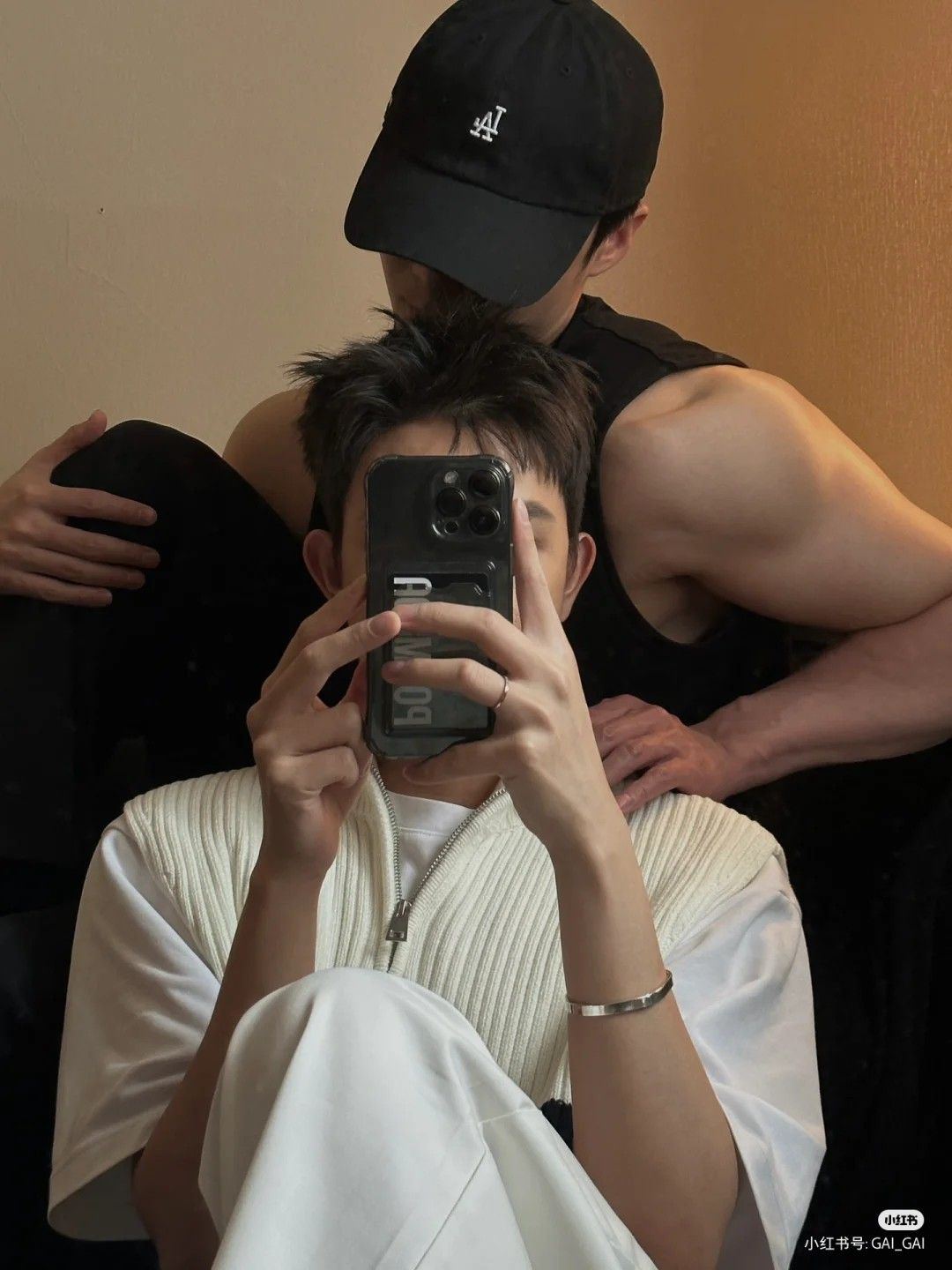 Alpha Biến Thái Của Tôi