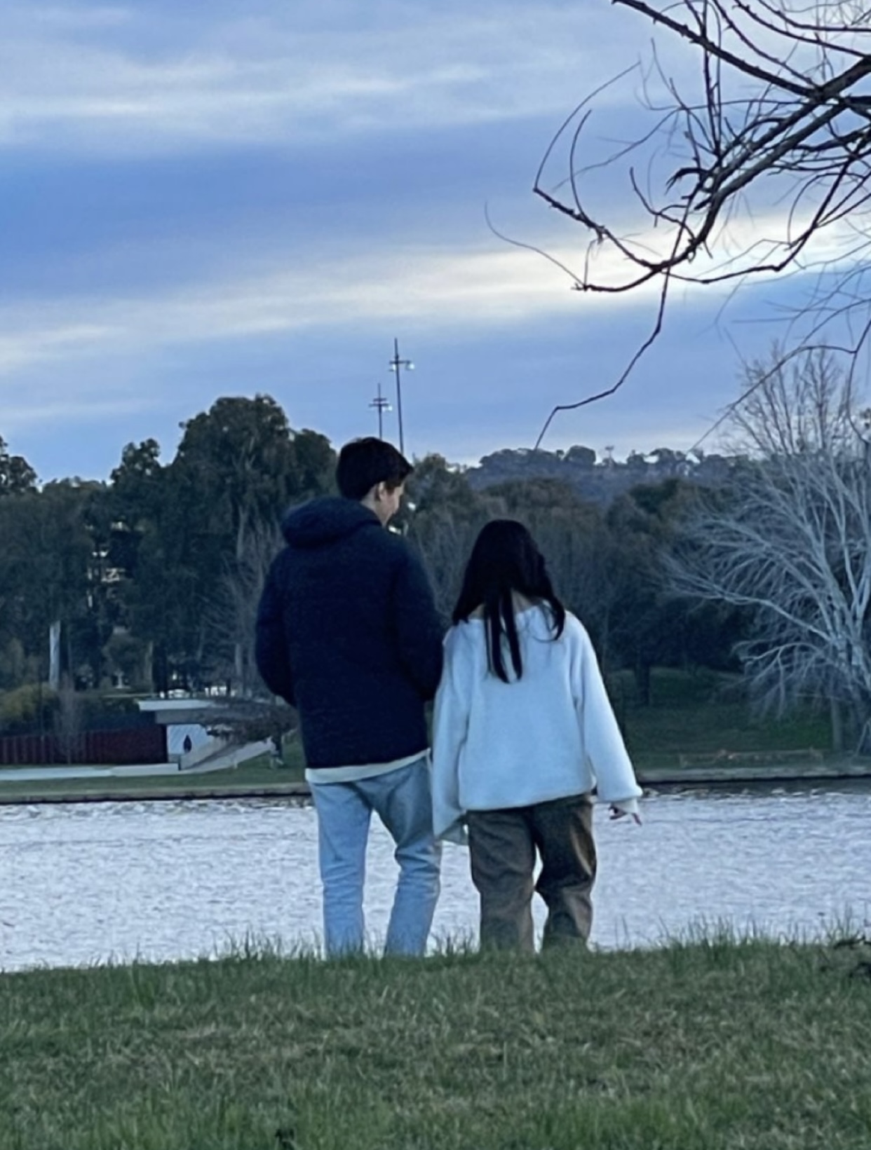 MANG THAI 6 THÁNG, CHỒNG NGOẠI TÌNH