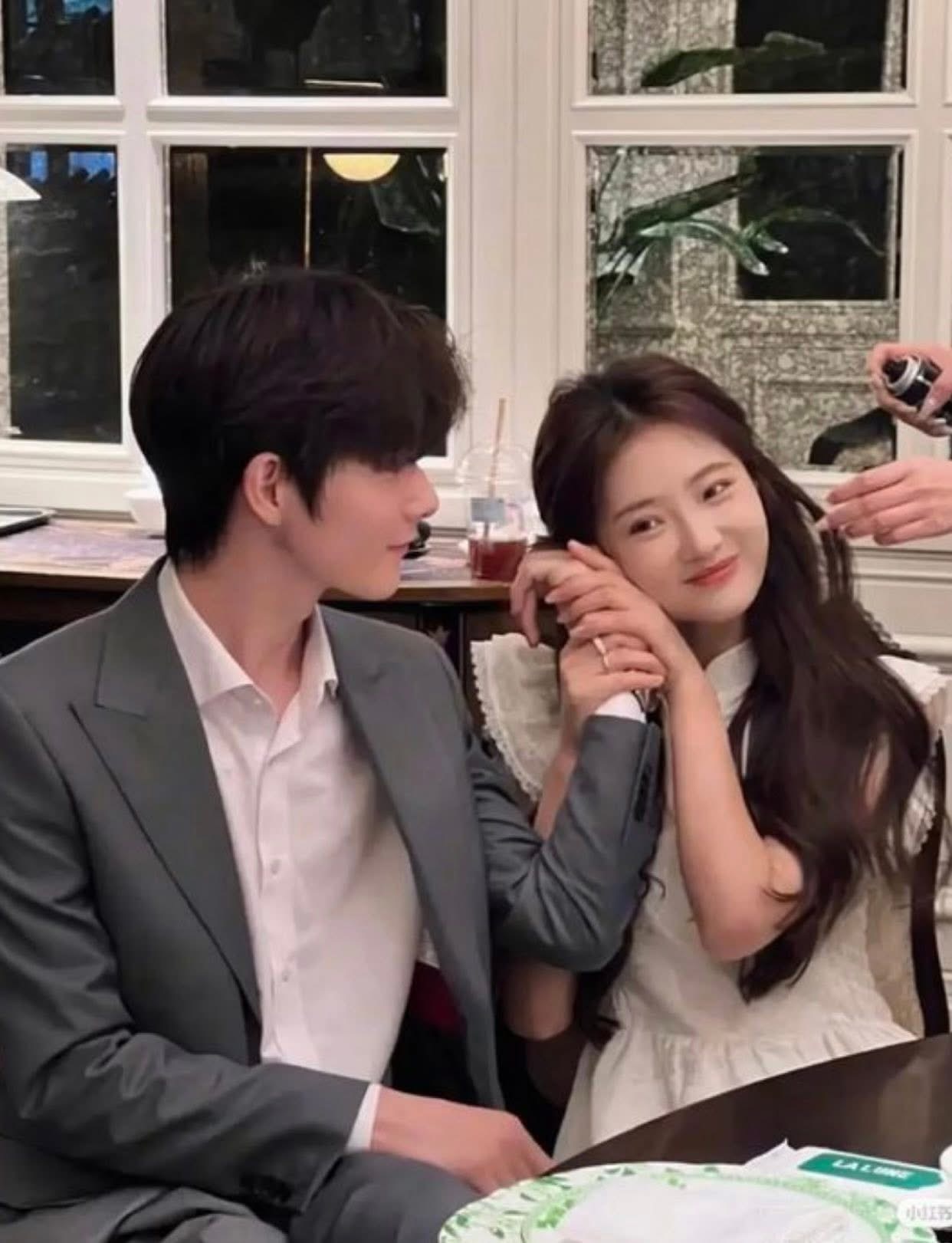 YÊU ONLINE THẦY GIÁO