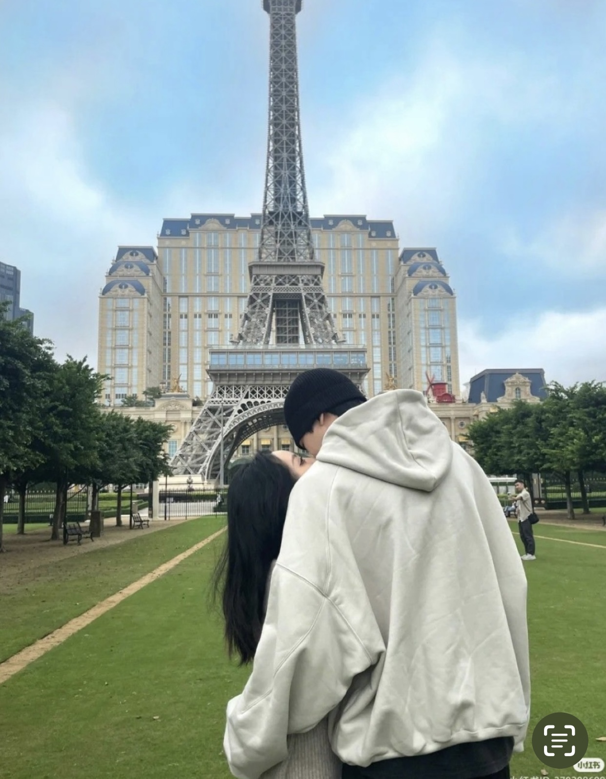 BỒ CỦA CHỒNG CÓ THAI