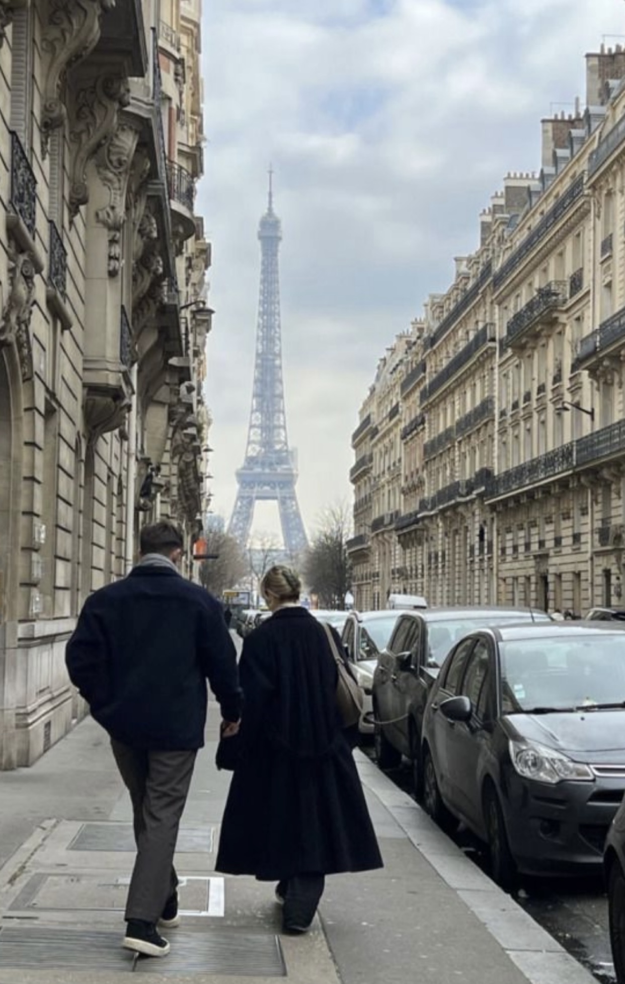 TRỌNG SINH TRỞ LẠI TÔI LẬP TỨC LY HÔN VỚI CHỒNG