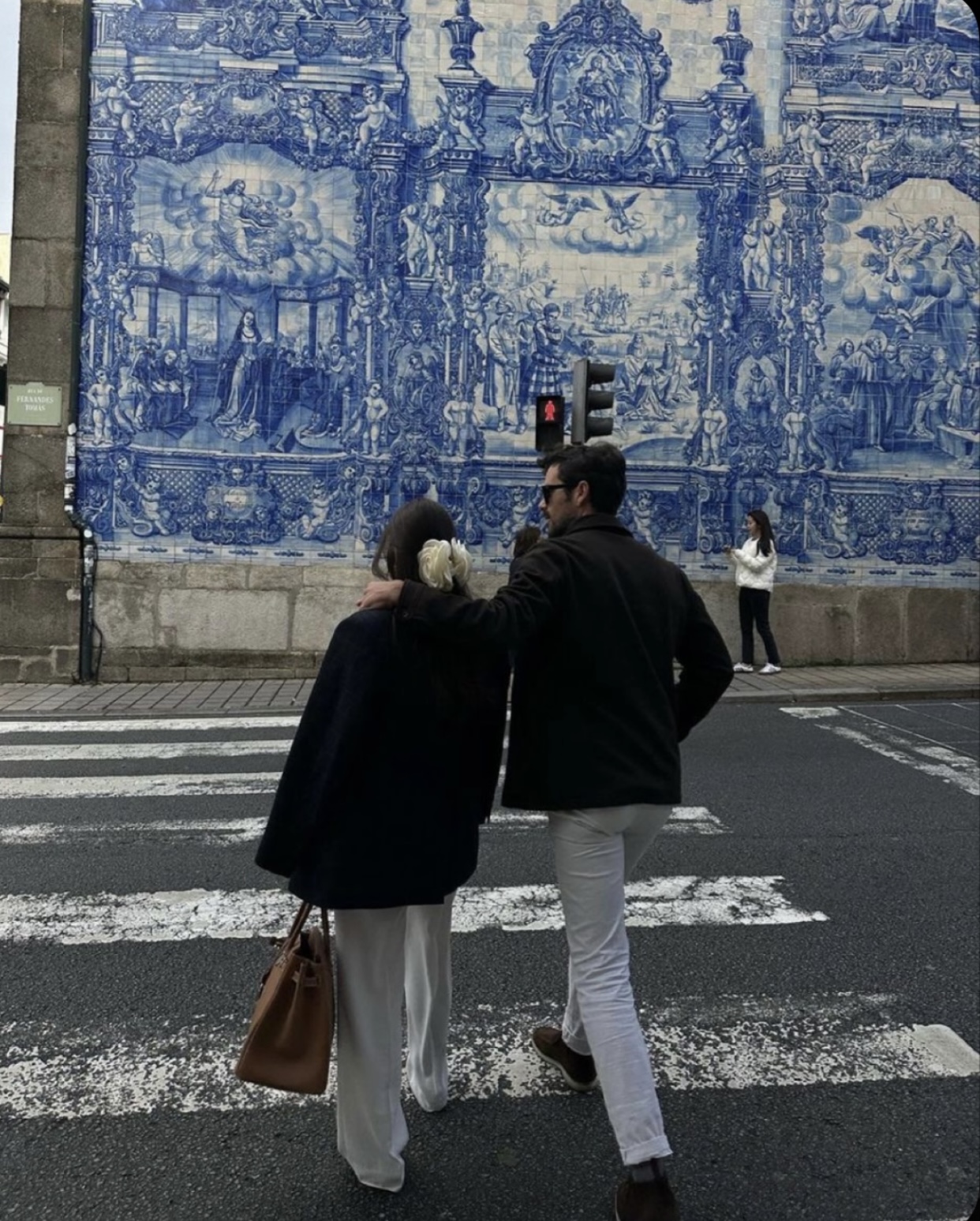 TÔI MỚI LÀ TIỂU THƯ THẬT