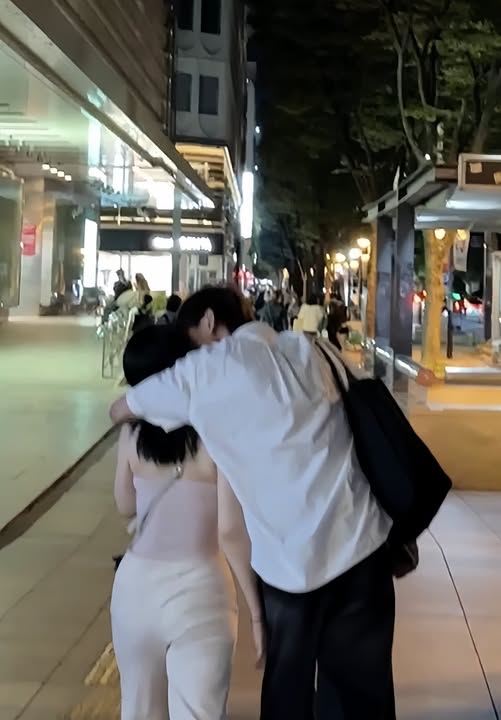 Giả Nghèo Gặp Kẻ Giàu