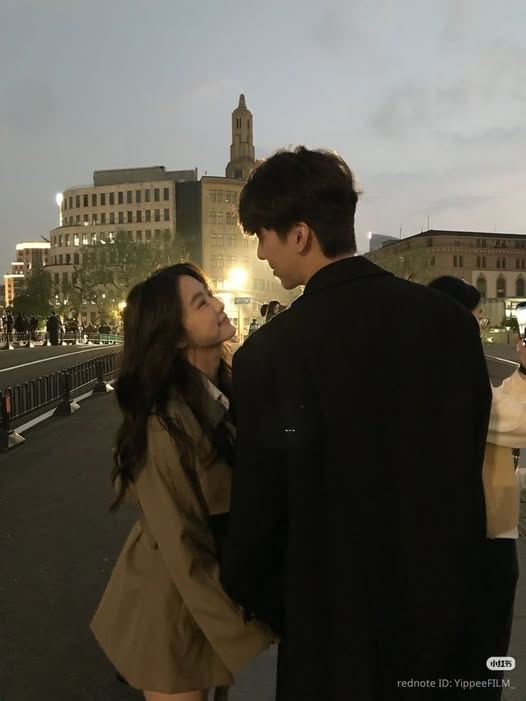 ĐÁNG GHÉT THẬT, CỨ BUỒN LÀ RƠI NƯỚC MẮT